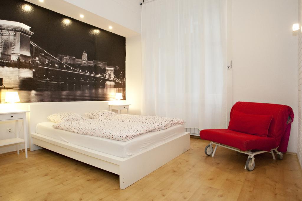 Diana Apartment On Vaci Utca Budapest Eksteriør bilde