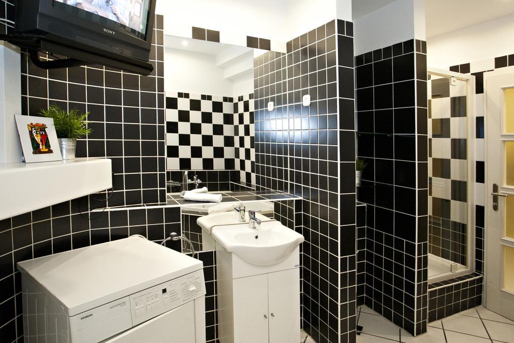 Diana Apartment On Vaci Utca Budapest Eksteriør bilde