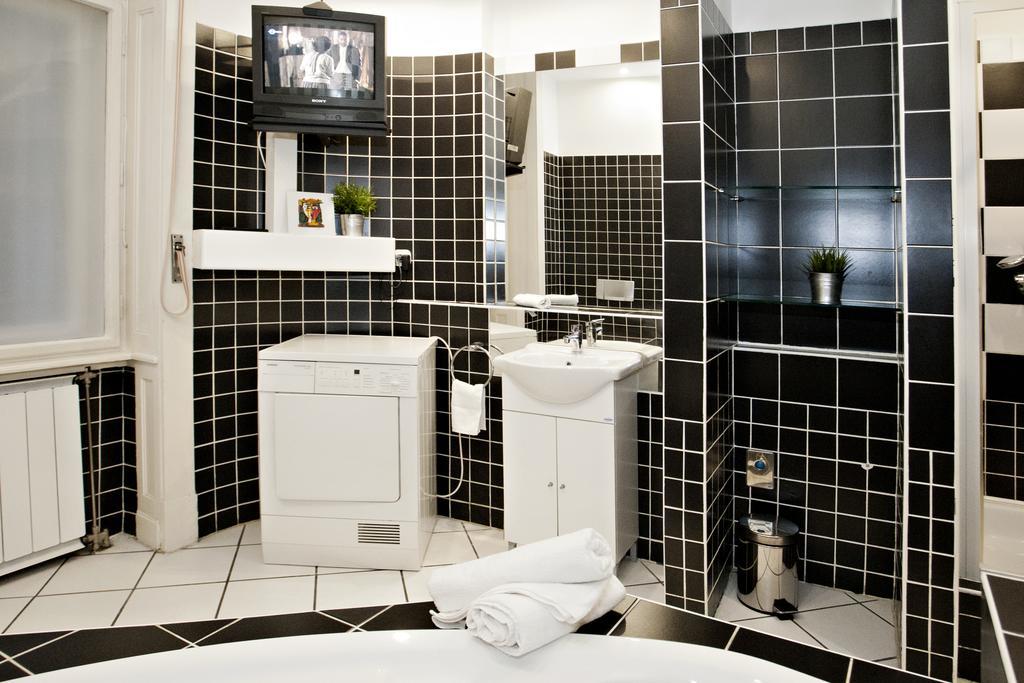 Diana Apartment On Vaci Utca Budapest Eksteriør bilde