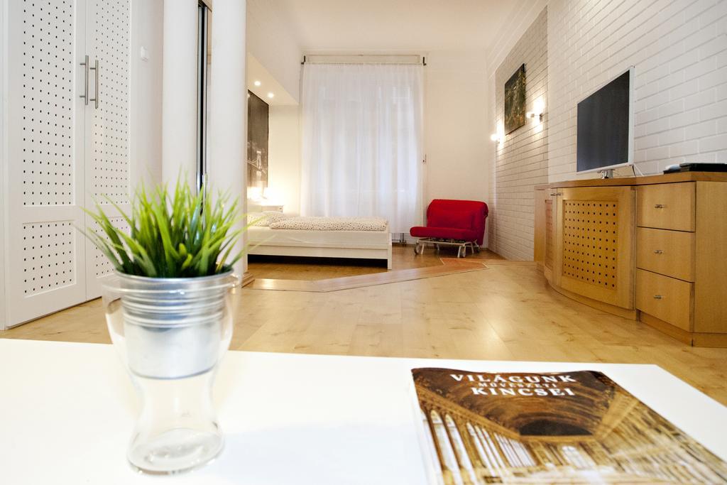 Diana Apartment On Vaci Utca Budapest Eksteriør bilde