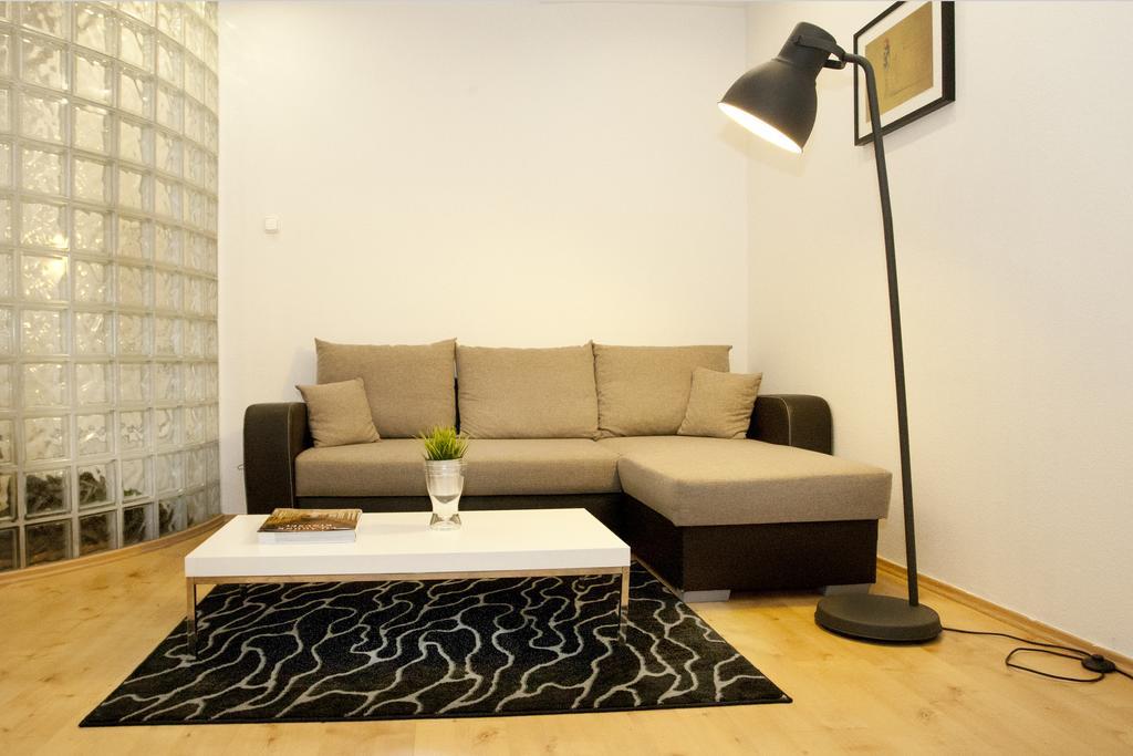 Diana Apartment On Vaci Utca Budapest Eksteriør bilde